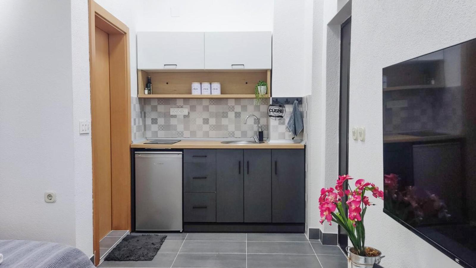 Care'S Studio Ohri Dış mekan fotoğraf